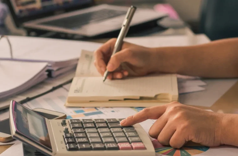 How to Write Numbers and Dates for Readers in Other Countries